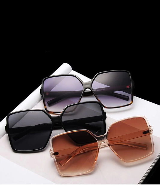 The SoGlamorous - Designer Sunglasses